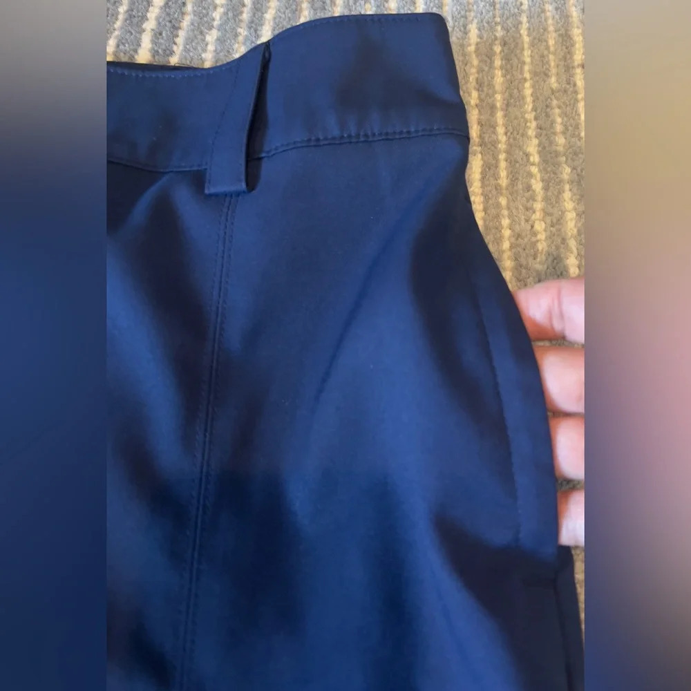 Izod Size 6 Blue Golf Skort - Picture 3 of 11